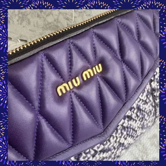 Rare Miu Miu Purple and Black Large Quilted Leather and Tweed clutch. - Picture 4 of 5